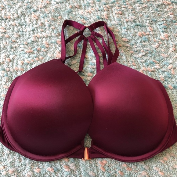 32DDD Victoria's Secret very sexy push-up pigeonnant bra - Picture 1 of 6